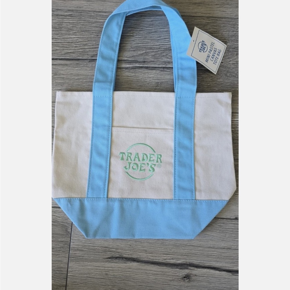 Trader Joe’s Pastel Tote Bag 2025